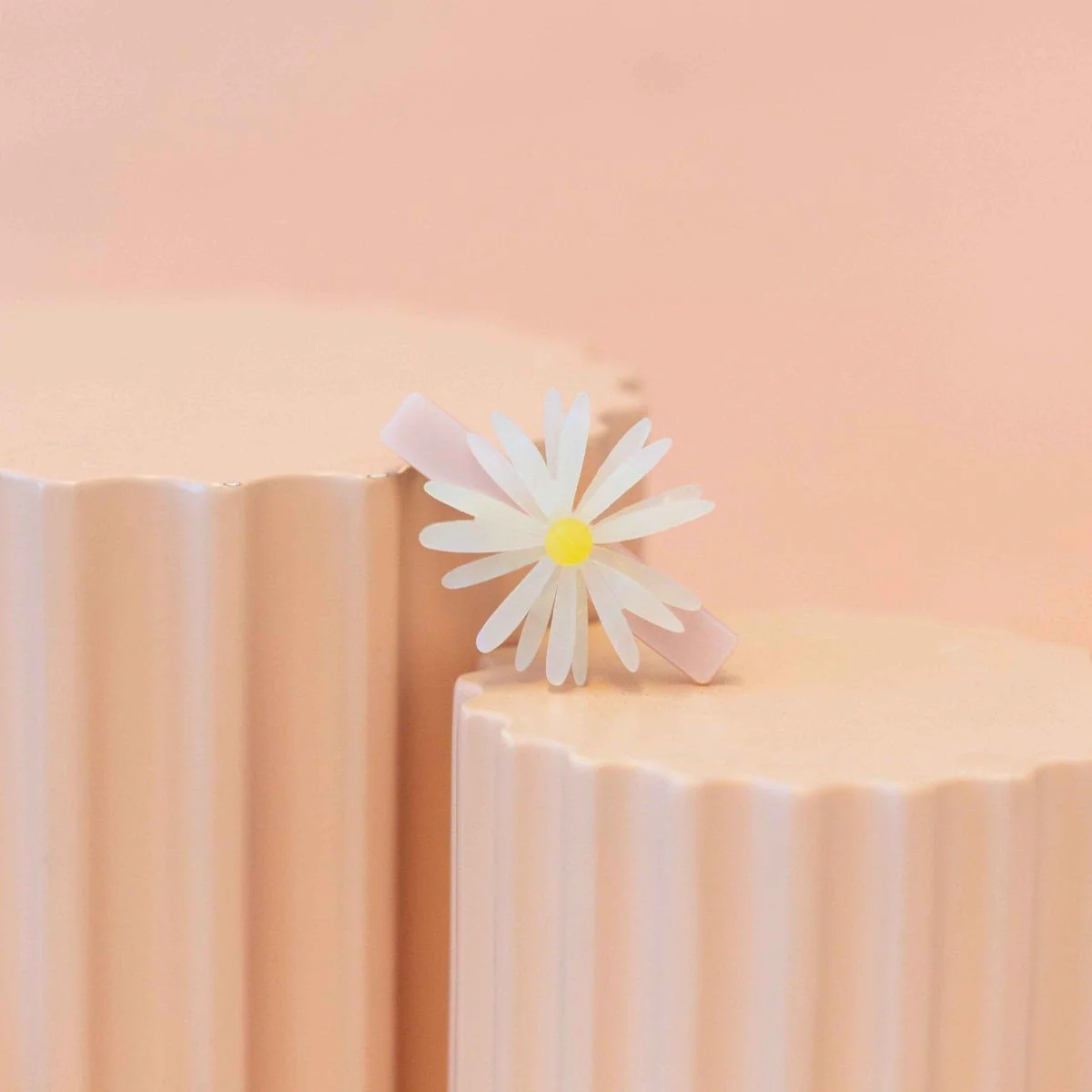 Daisy Alligator Hair Clip - Image 3